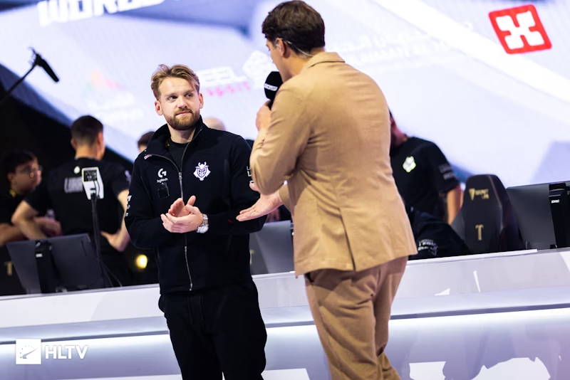 T.c — Passion UA 的新教练；