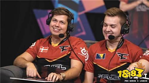 LOL官方发布新系列妖怪艺术家皮肤预览